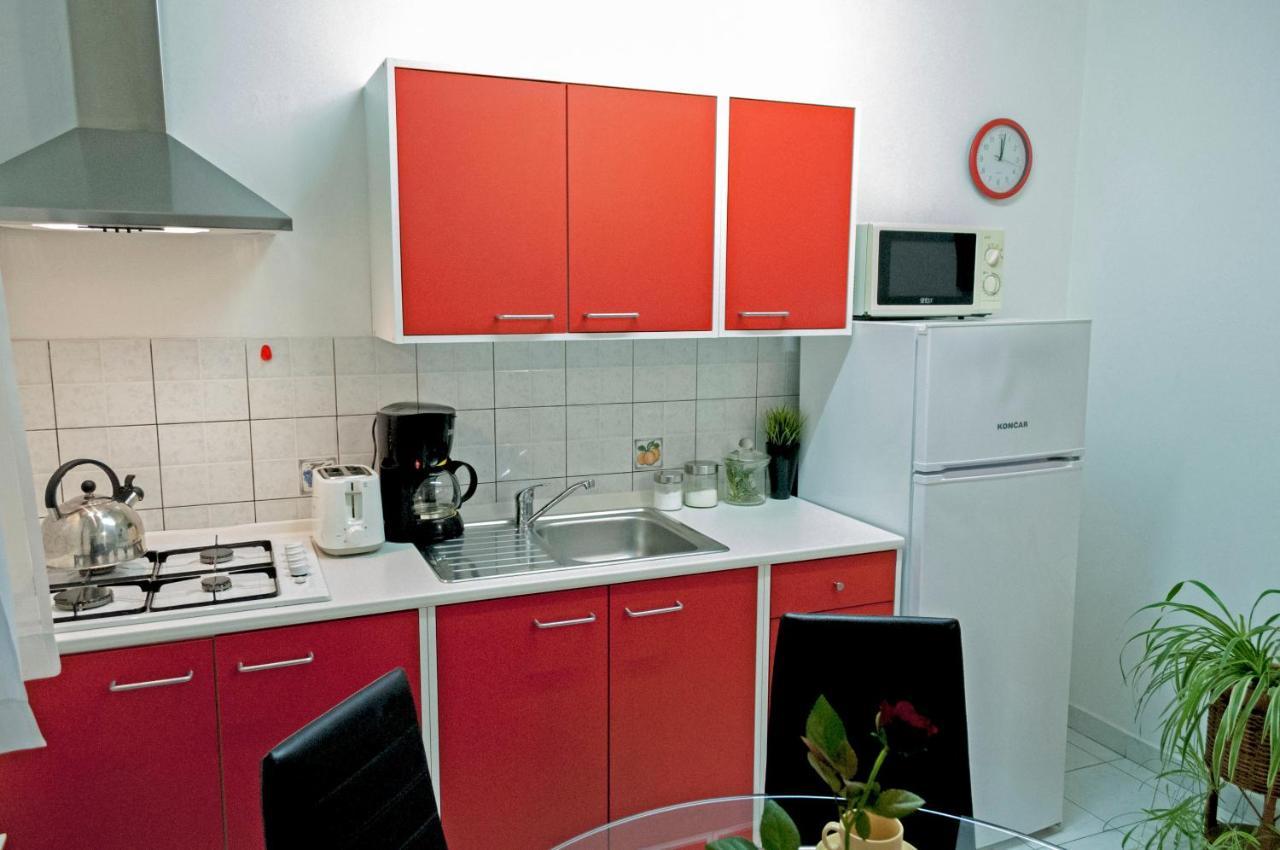 Apartment Rosa 1 Ровінь Екстер'єр фото