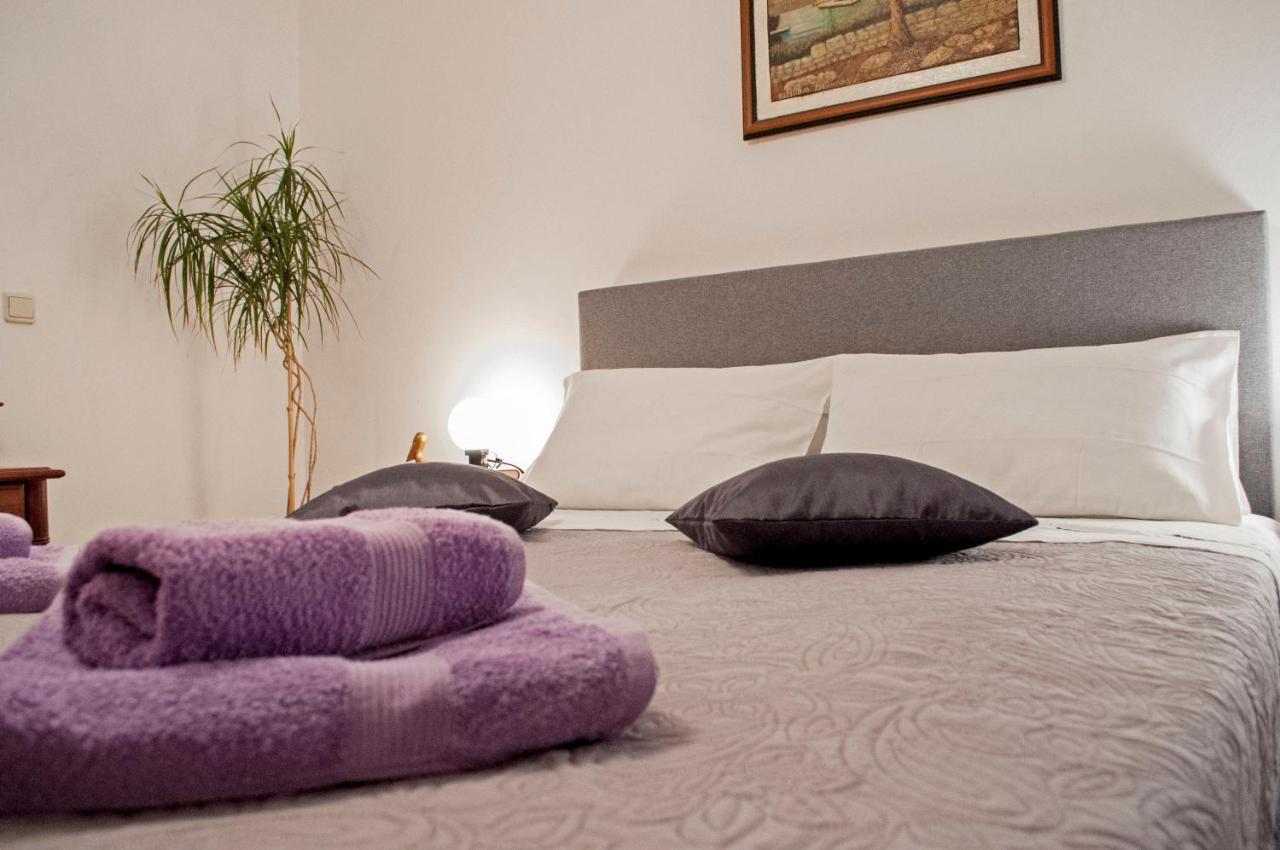 Apartment Rosa 1 Ровінь Екстер'єр фото